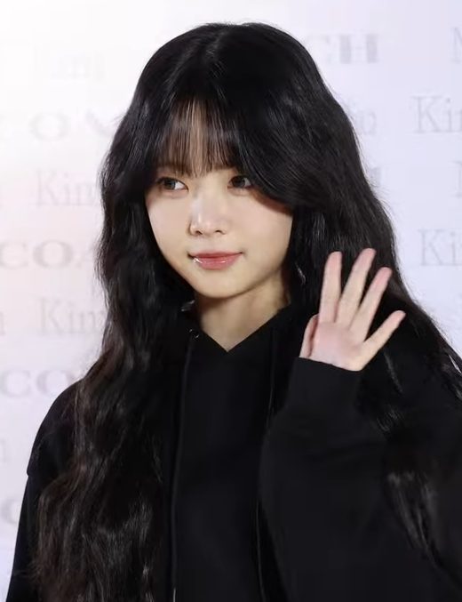 洪恩彩 Eunchae